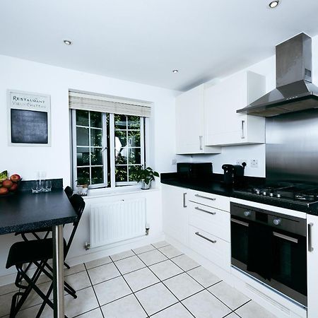 Riverside Stays, Modern House Stays, Shefford, Bedfordshire Bagian luar foto