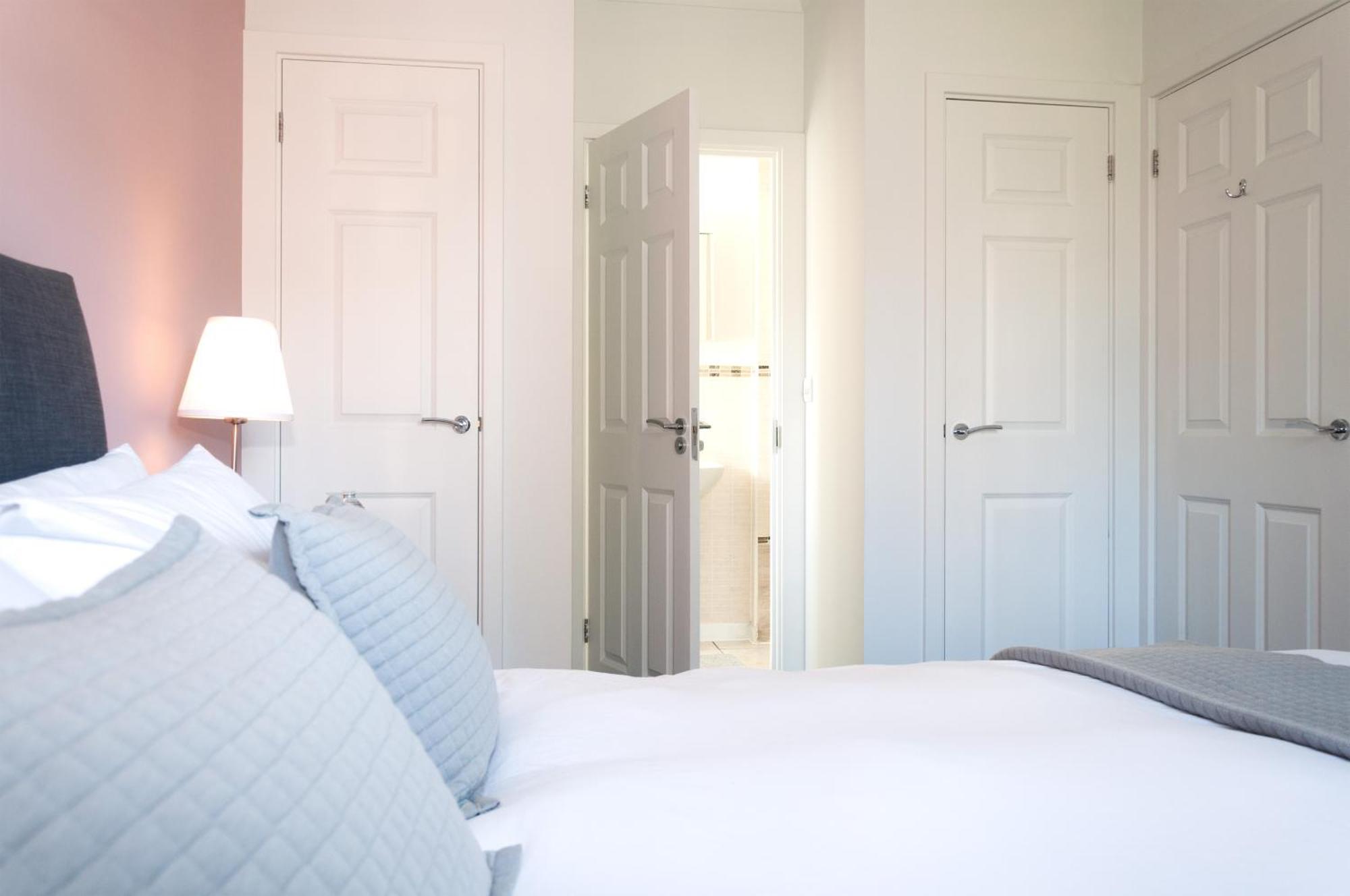 Riverside Stays, Modern House Stays, Shefford, Bedfordshire Bagian luar foto